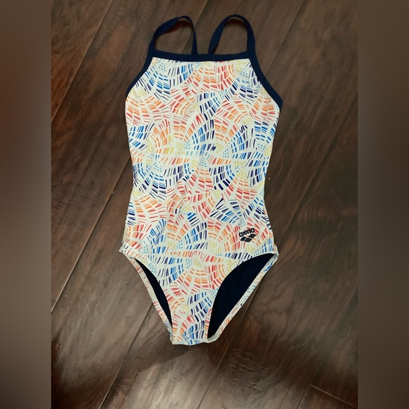 arena Other - Arena size 28